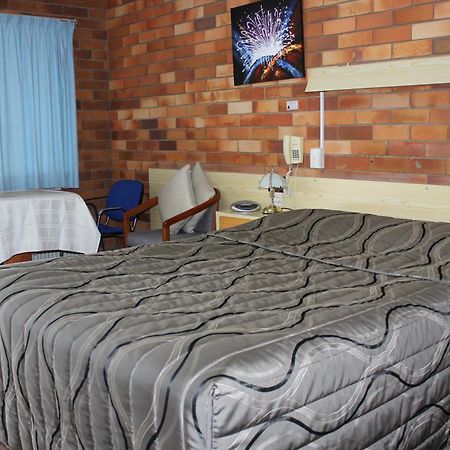 Glen Innes Lodge Motel Extérieur photo